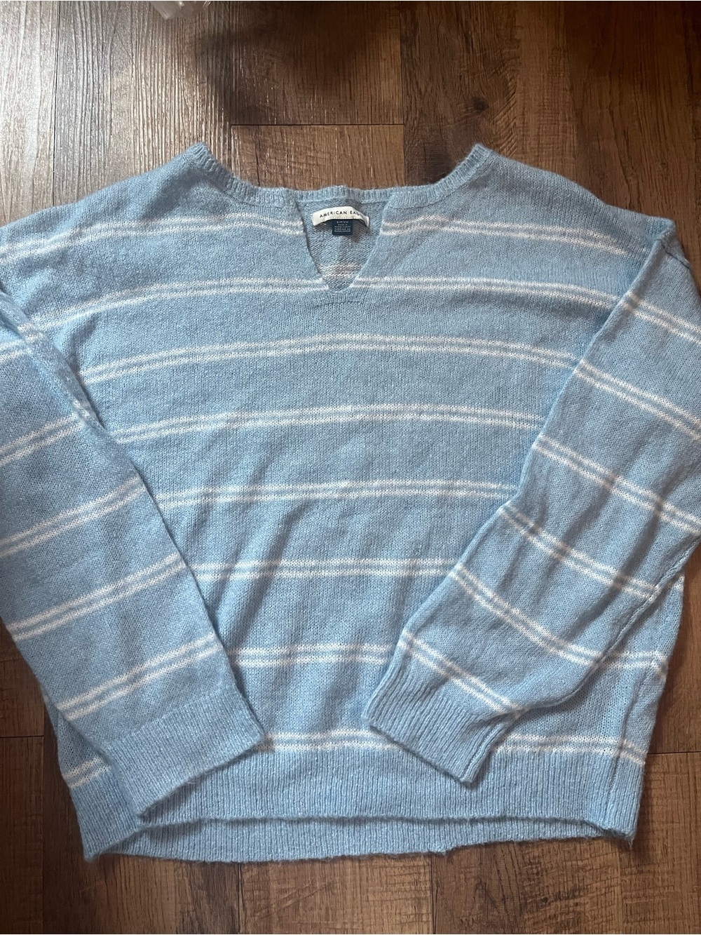 American eagle sweater